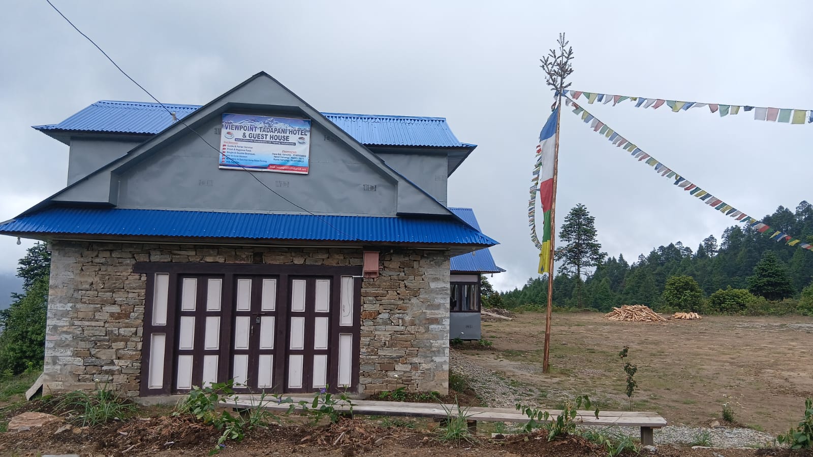 teahouse trekking in pikey peak nepal